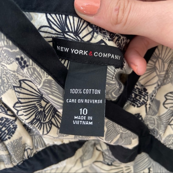 New York & Company Floral Summer Dress - Picture 2 of 5